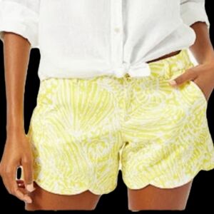 Lilly Pulitzer Yellow Patterned High Waist Shorts Size 00 Cotton Seashel Botton